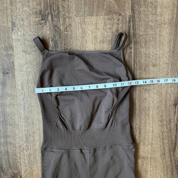 NEW Free People Good Karma High neck Workout Onsie Brown M/L - Picture 8 of 15
